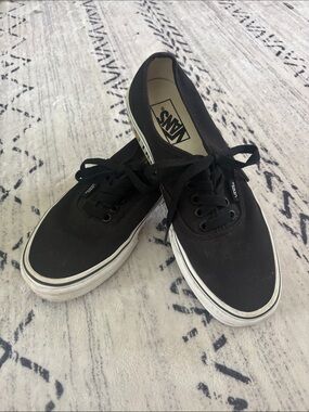 Vans Black Canvas Low-Top Sneakers